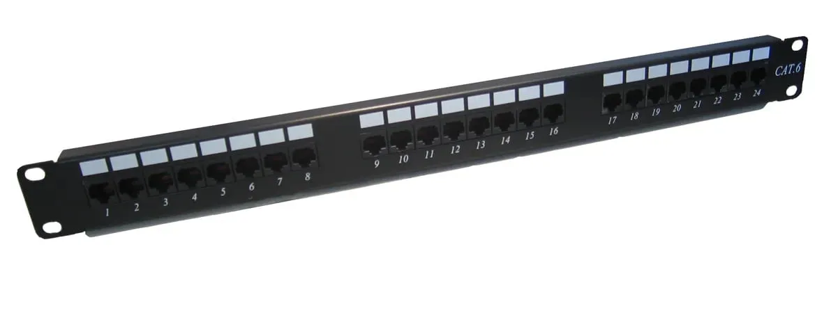 PATCH PANEL - 24 P - CAT.5E - HAMMER